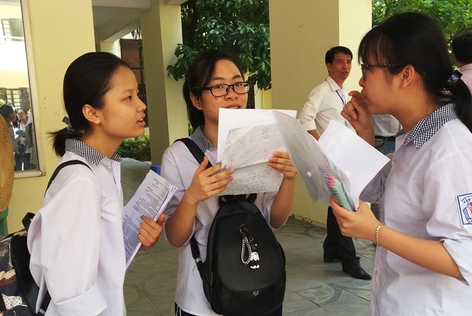 Thi vào lớp 10 ở Hà Nội năm 2019-2020 sẽ sớm hơn năm trước Kỳ thi tuyển sinh vào lớp 10 THPT năm học 2019 - 2020 tại Hà Nội sẽ diễn ra sớm hơn 1 tuần.