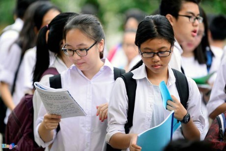 Điểm xét tuyển vào lớp 10 ở Hà Nội: Toán, Văn sẽ nhân đôi Kỳ thi tuyển sinh vào lớp 10 THPT năm học 2019 - 2020 tại Hà Nội sẽ diễn ra trong hai ngày 2 và 3/6/2019