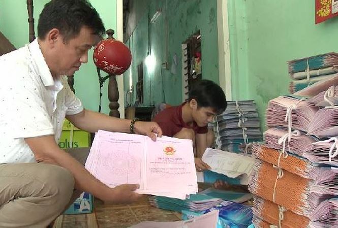 Bản tin 14h: Hai máy tính chứa dữ liệu 20.000 sổ đỏ bị mất Cơ quan chức năng đang điều tra làm rõ vụ việc. Ảnh Đ.C