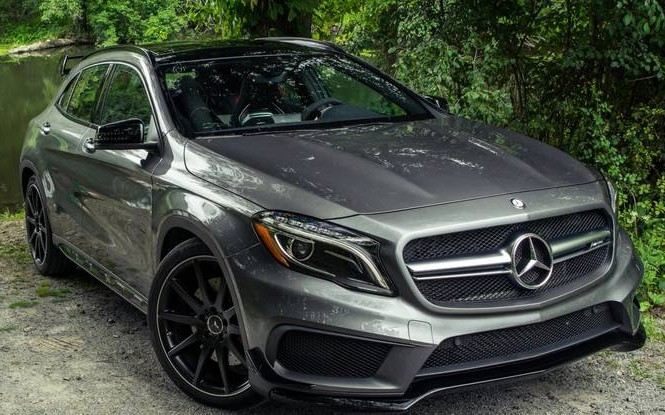 Mercedes-Benz tiếp tục triệu hồi loạt xe lỗi túi khí tại Việt Nam Mercedes-Benz tiếp tục triệu hồi hàng loạt xe tại Việt Nam