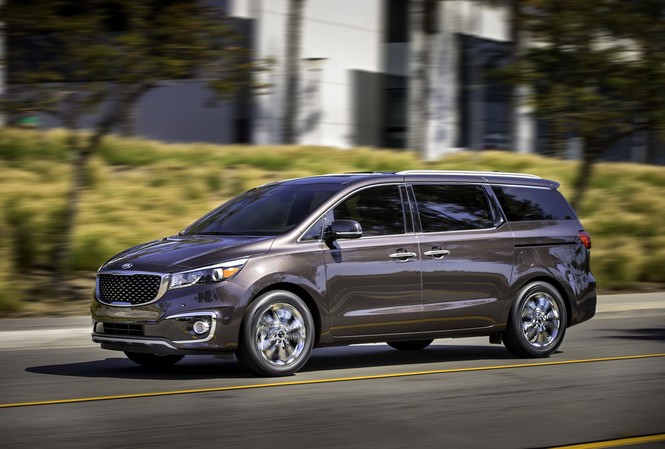 Hơn 100.000 chiếc KIA Sedona bị triệu hồi vì lỗi cửa trượt KIA Sedona bị triệu hồi vì lỗi cửa trượt
