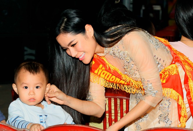 Victoria Phương Nguyễn làm đại sứ quỹ từ thiện Victoria Phương Nguyễn làm đại sứ quỹ từ thiện