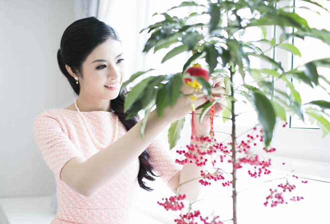 Ngọc Hân làm đại sứ “Giờ xanh đặc biệt” của UNESCO Ngọc Hân làm đại sứ “Giờ xanh đặc biệt” của UNESCO