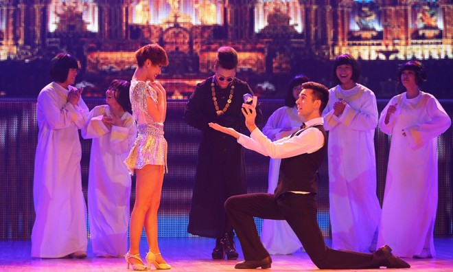 Trà My Idol được bạn nhảy tặng nhẫn đính hôn siêu 'khủng' Trà My Idol được bạn nhảy tặng nhẫn đính hôn siêu 'khủng'