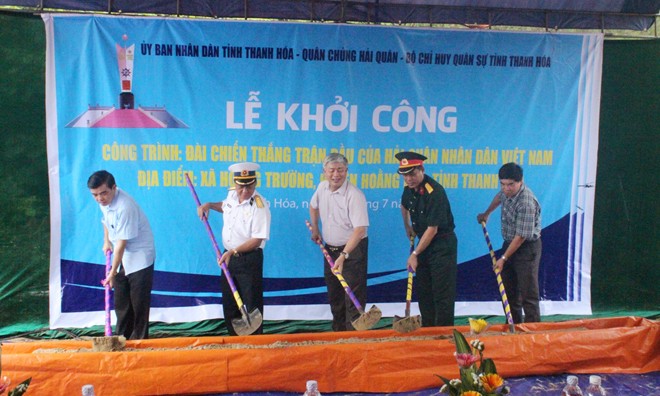 Xây Đài chiến thắng trận đầu Hải quân Việt Nam Lễ khởi công xây dựng Đài chiến thắng trận đầu của Hải quân nhân dân Việt Nam và quân dân Thanh Hóa. Ảnh Phạm Nhài.