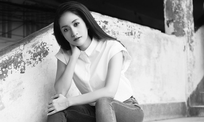 Khánh Thi làm MV 'bênh' người đồng tính Khánh Thi thực hiện MV như một cách lên tiếng bảo vệ cộng đồng LGBT.