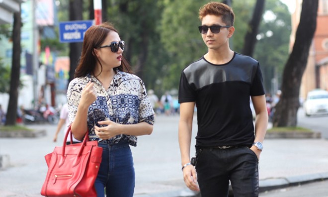 Tim 'trốn' Trương Quỳnh Anh, hẹn hò Hương Giang idol Tim và Hương Giang Idol trên đường phố Sài Gòn.
