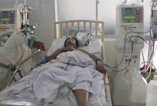 Nạn nhân thứ 2 vụ ngộ độc bọ rầy đã tử vong Nạn nhân Phạm Phú Nhàn những ngày được điều trị tại bệnh viện Đa khoa Quảng Nam.