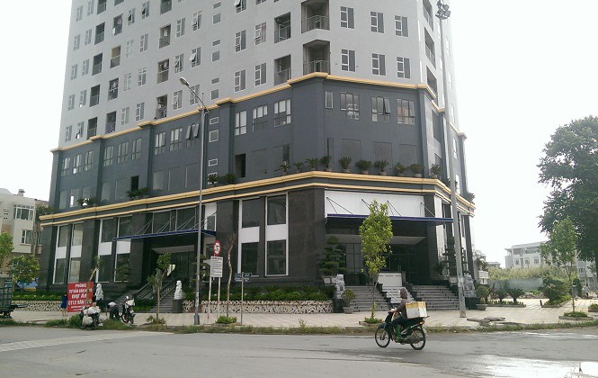Mua căn hộ ở Hà Nội phải lên Sơn La lấy sổ đỏ Cư dân tại CT12 Hà Đông, Hà Nội phải lên tận Sơn La để nhận sổ đỏ. Ảnh: Báo Đấu thầu