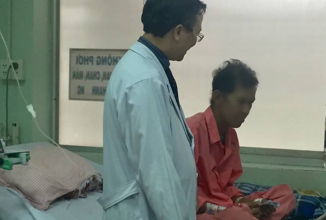 Cứu sống bác sĩ người Campuchia bị Lupus ban đỏ nặng Hiện tại bệnh nhân đã hồi phục tốt và sẽ được ra viện trong thời gian tới.