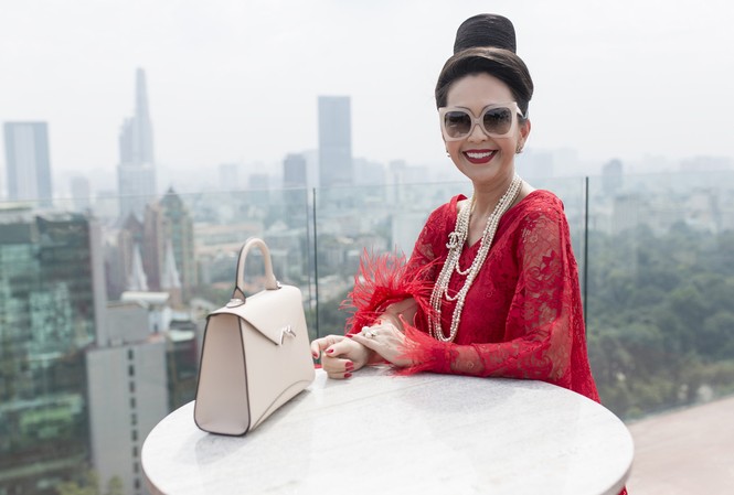 'Nữ hoàng ảnh lịch' Diễm My mở tiệc sinh nhật sang chảnh trên độ cao 150 mét 'Nữ hoàng ảnh lịch' Diễm My mở tiệc sinh nhật sang chảnh trên độ cao 150 mét