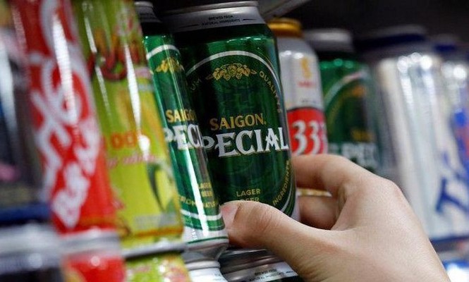 Đại gia muốn chi chục nghìn tỷ thâu tóm Sabeco đang 'cân nhắc'? Bộ Công Thương khẳng định tính đến ngày 11/12, Vietnam Beverage đã đăng ký mua tới 51% cổ phần của Sabeco - Ảnh: Reuters.