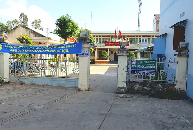 Thầy giáo thừa nhận xâm hại tình dục nữ sinh 13 tuổi Trụ sở UBND xã Phú Vĩnh nơi thầy Quách Tỉnh dạy võ.