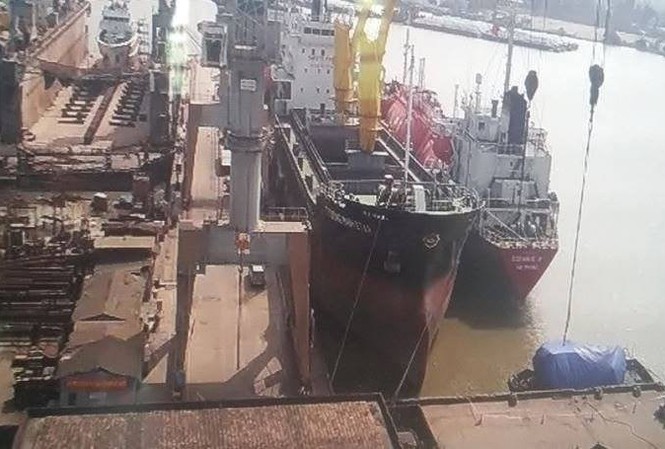 Vụ nổ tàu tại Hải Phòng: 4 công nhân đã tử vong Khu vực xảy ra vụ nổ tàu tại Công ty đóng tàu Phà Rừng.