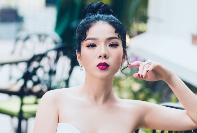 'Nữ hoàng bolero' Lệ Quyên bất ngờ làm liveshow nhạc Trịnh Ca sĩ Lệ Quyên.