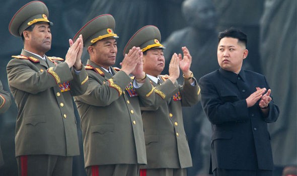 Vì sao ông Kim Jong-un 'thanh lọc' quân đội trước thượng đỉnh Mỹ-Triều Ảnh: Express
