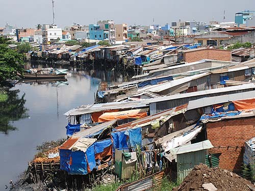 TPHCM: Ì ạch di dời nhà ở trên kênh, rạch TPHCM: Ì ạch di dời nhà ở trên kênh, rạch