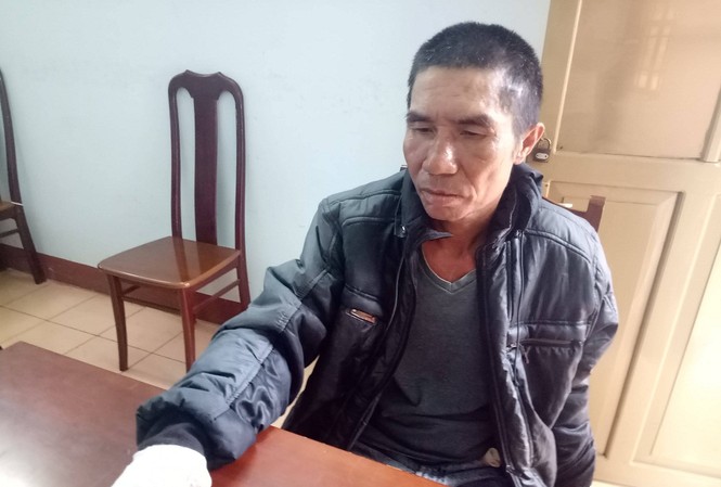 Chồng giết vợ tại tòa sau khi hòa giải bất thành Hùng tại cơ quan điều tra
