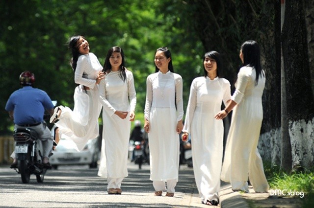 Bài học thật sự nằm bên ngoài cánh cửa phòng trọ, kí túc xá Ảnh minh họa