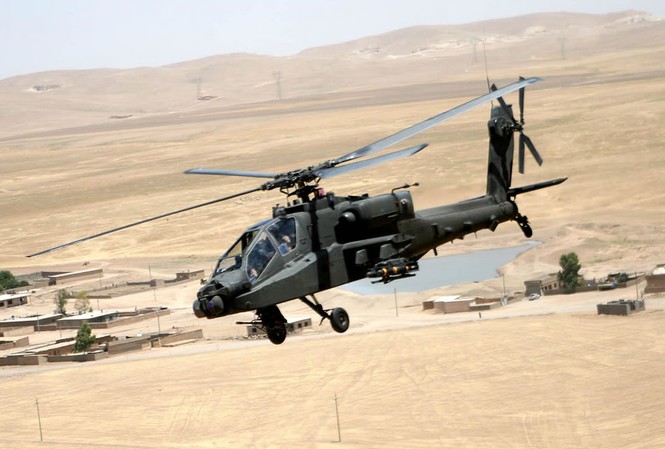 IS tiến sát sân bay Baghdad, Mỹ tức tốc điều Apache tham chiến IS tiến sát sân bay Baghdad, Mỹ tức tốc điều Apache tham chiến