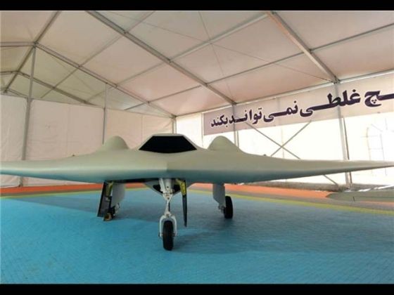 Bản sao máy bay không người lái RQ-170 của Iran là giả? Bản sao máy bay không người lái RQ-170 của Iran là giả?
