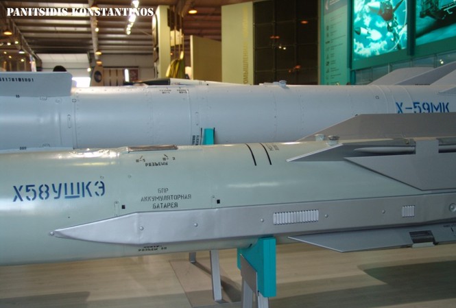 Siêu tiêm kích T-50 thêm sức mạnh với tên lửa chống xạ Siêu tiêm kích T-50 thêm sức mạnh với tên lửa chống xạ