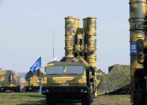 Trung Quốc 'ngậm ngùi' vì thương vụ S-400 Triumf Trung Quốc 'ngậm ngùi' vì thương vụ S-400 Triumf