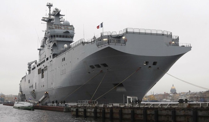 Đàm phán Minsk sáng sủa, Pháp tính chuyển tàu Mistral cho Nga Tàu hỗ trợ đổ bộ trực thăng lớp Mistral