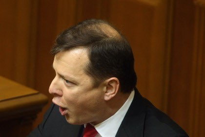 Chiến trường miền Đông Ukraine cắt tình máu mủ Nghị sĩ Oleh Lyashko