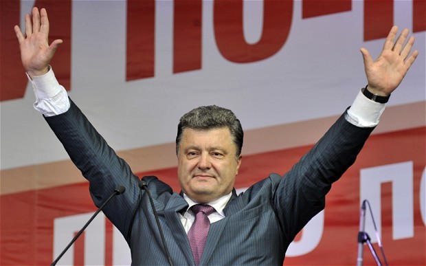 THẾ GIỚI 24H: Bầu ông Poroshenko là sai lầm của người Ukraine? Tổng thống Ukraine Petro Poroshenko