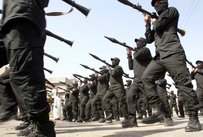 IS lớn mạnh cùng thời điểm Mỹ và đồng minh tấn công Iraq Mỹ và đồng minh có một phần trách nhiệm trong sự phát triển của tổ chức khủng bố IS. Ảnh: Thenypost