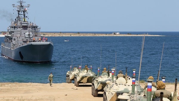 Nga bất ngờ đưa siêu tàu đổ bộ Yamal tới Syria Tàu đổ bộ lớn Yamal. Ảnh: RIA Novosti