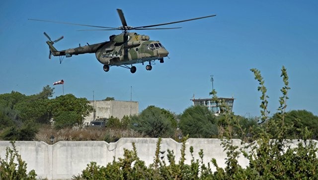 NÓNG: Trực thăng Mi-8 của Nga trúng đạn ở Syria Ảnh: RIA Novosti