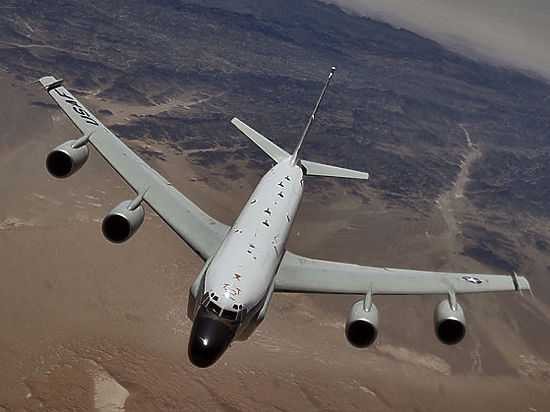 Máy bay do thám Mỹ bất ngờ xuất hiện gần biên giới Nga Ảnh: US Navy