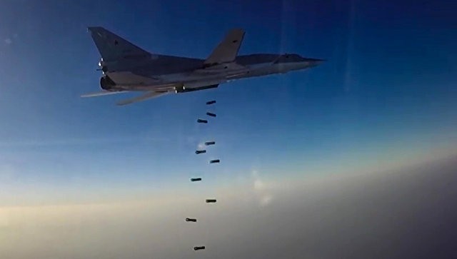 Nga tiếp tục đưa oanh tạc cơ sang Syria tấn công IS Ảnh: RIA Novosti
