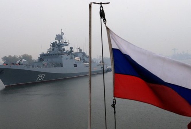 Tàu khu trục Đô đốc Essen mang tên lửa hành trình Kalibr đến Syria Ảnh: RIA Novosti