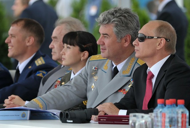 Vì sao Tổng thống Putin miễn nhiệm Tư lệnh Không quân Vũ trụ? Ảnh: RT