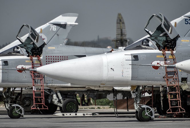 Chuyên gia Nga: Su-24 rơi do lỗi của cựu Bộ trưởng Quốc phòng Chuyên gia Nga: Su-24 rơi do lỗi của cựu Bộ trưởng Quốc phòng