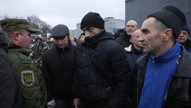 Ukraine và ly khai trao đổi tù binh lớn nhất từ năm 2014 Ảnh: AFP