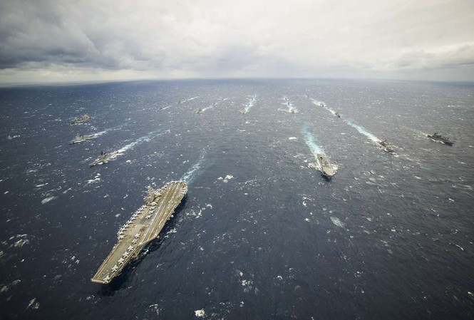 Siêu tên lửa Zircon thực sự là khắc tinh của tàu sân bay Mỹ? Ảnh: US Navy