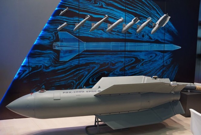 Lộ diện bom tàng hình dành cho siêu tiêm kích Su-57 Ảnh: RG