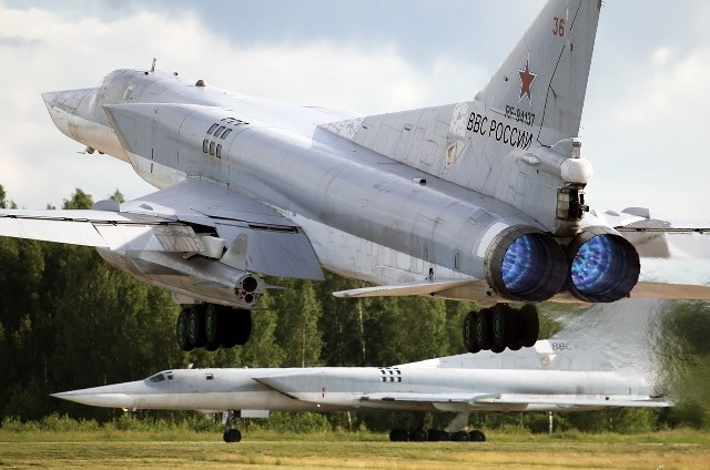Hiện đại hoá mạnh mẽ, Tu-22M3 trở thành ác mộng đối với tàu sân bay Mỹ Hiện đại hoá mạnh mẽ, Tu-22M3 trở thành ác mộng đối với tàu sân bay Mỹ