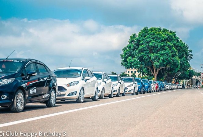 Sinh nhật ấm áp của CLB những người yêu xe Ford Fiesta Sinh nhật ấm áp của CLB những người yêu xe Ford Fiesta