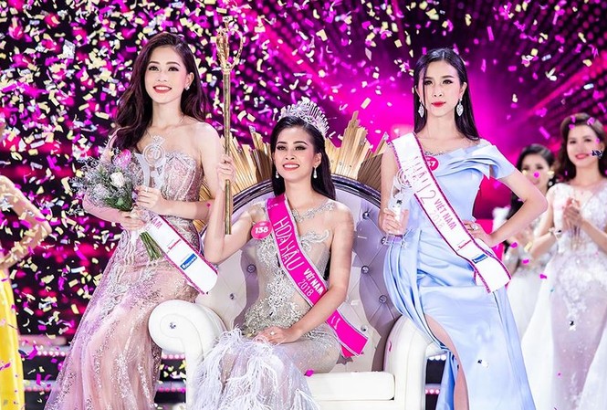Nghệ thuật tôn vinh hoa hậu Việt lên ngôi Nghệ thuật tôn vinh hoa hậu Việt lên ngôi. Ảnh: Hồng Vĩnh