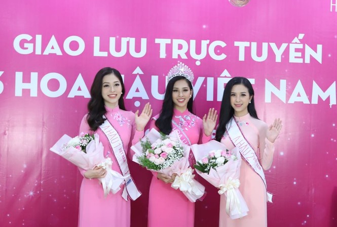 Á hậu 1 HHVN 2018 Bùi Phương Nga: 'Hoa hậu là người đẹp nhất'