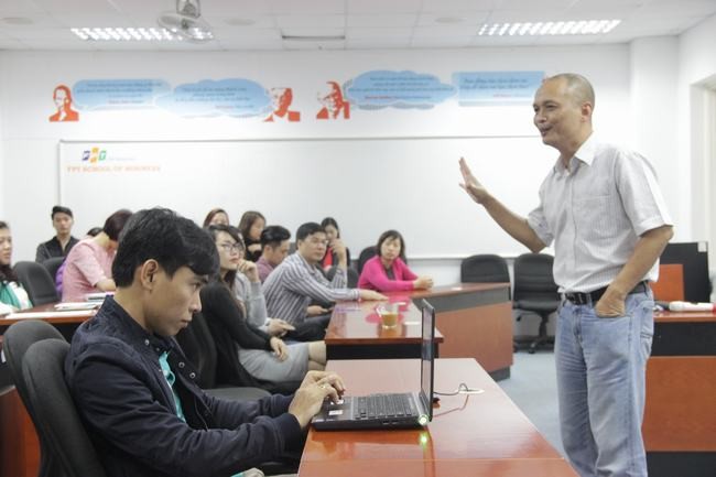 FSB triển khai chương trình “Sư phụ - Đệ tử” FSB triển khai chương trình “Sư phụ - Đệ tử”