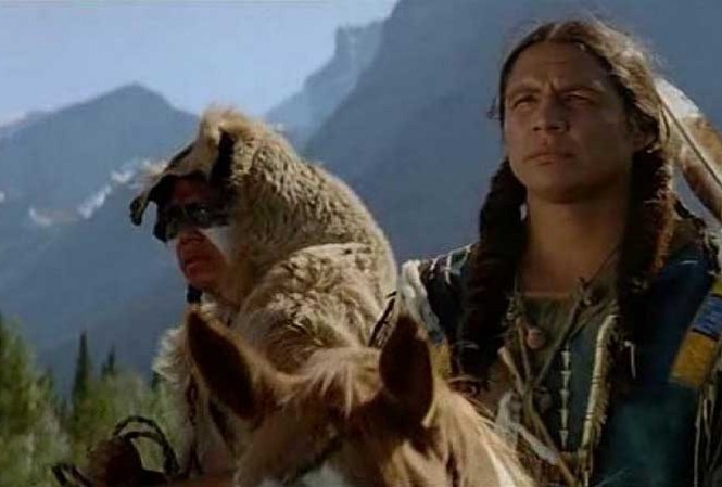 Diễn viên da đỏ nổi tiếng Steve Reevis qua đời ở tuổi 55 Diễn viên da đỏ nổi tiếng Steve Reevis qua đời ở tuổi 55