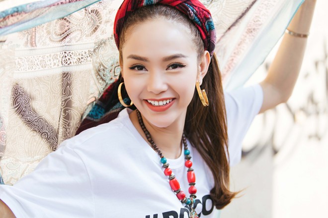 Minh Hằng: Sẽ thay đổi nhận diện 'ca sĩ thảm họa' Minh Hằng: Sẽ thay đổi nhận diện 'ca sĩ thảm họa'