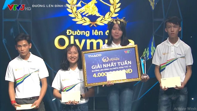 Nữ sinh Quảng Nam chiến thắng cuộc thi tuần 'Đường lên đỉnh Olympia' Hoàng Ca giành giải nhất cuộc thi "Đường lên đỉnh Olympia" tuần 2, tháng 2, quý II. Ảnh chụp màn hình.
