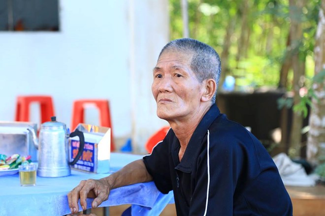 Thanh niên chết vì cứu cô gái tự tử là con duy nhất của vợ chồng nghèo Ông Giàu - cha nạn nhân An. Ảnh: N.A.
